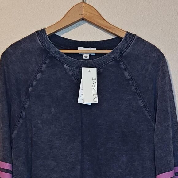 Evereve Sweatshirt Womens Medium Navy Beck Stripe Trim Rainbow Sleeve Crewneck - Picture 3 of 12